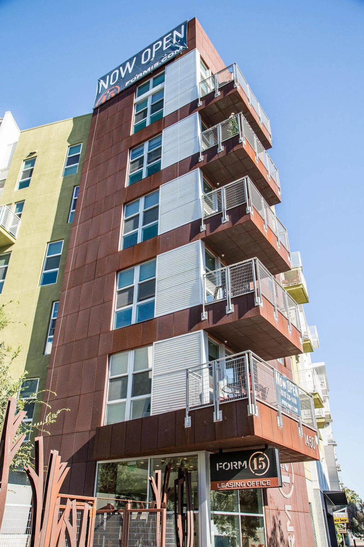 Stylish Apartments In San Diego East Village Exteriör bild